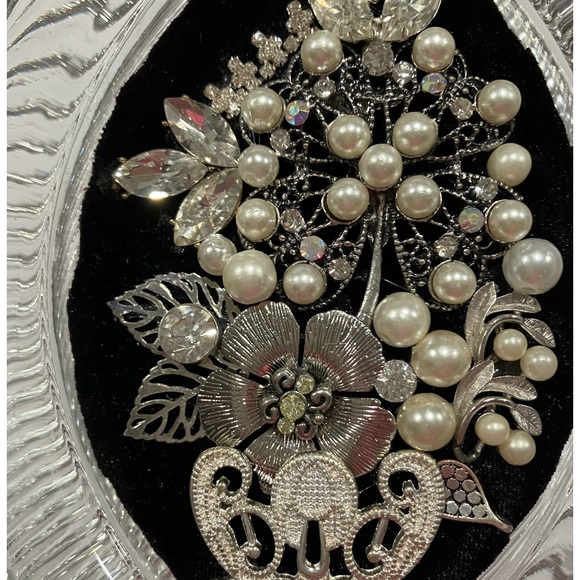 FRAMED JEWELRY ART COLLAGE IN GLASS FRAME. UNIQUE HANDMADE OOAK 🎁 - Picture 4 of 9